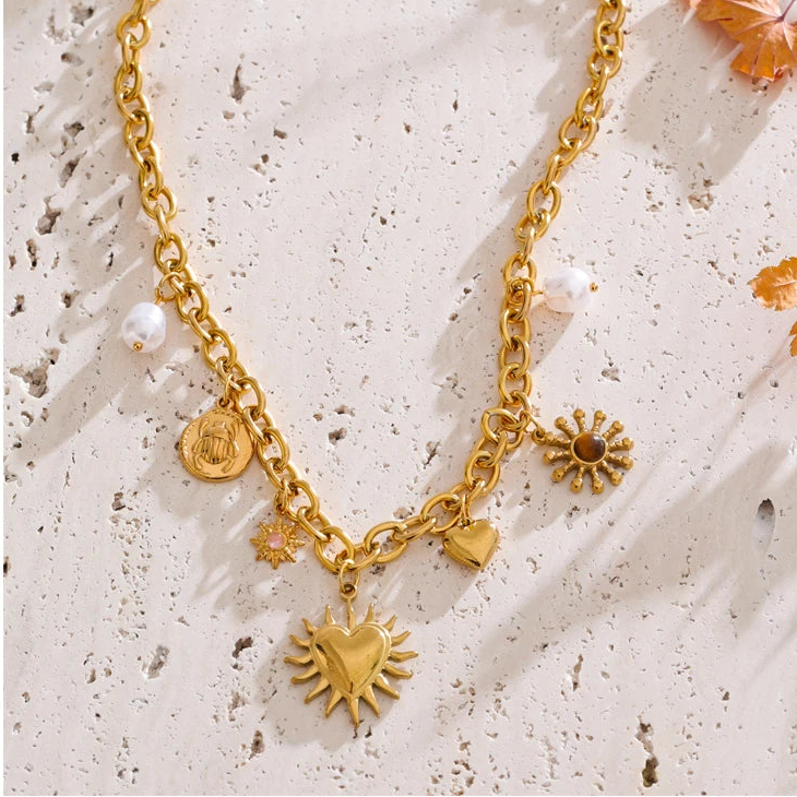 Collier breloque sun